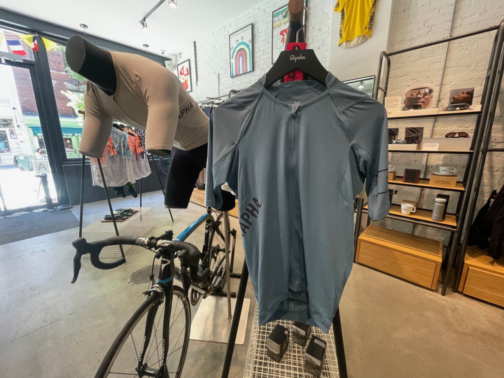 CYCLE FASHION②ニューヨーカーはサイクリングウエアをどこで買う？ - Global Ride